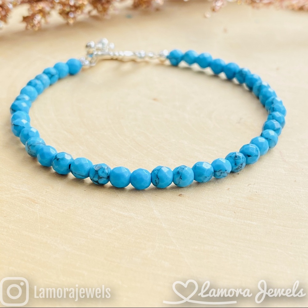 Turquoise Gemstone Silver Beaded Bracelet